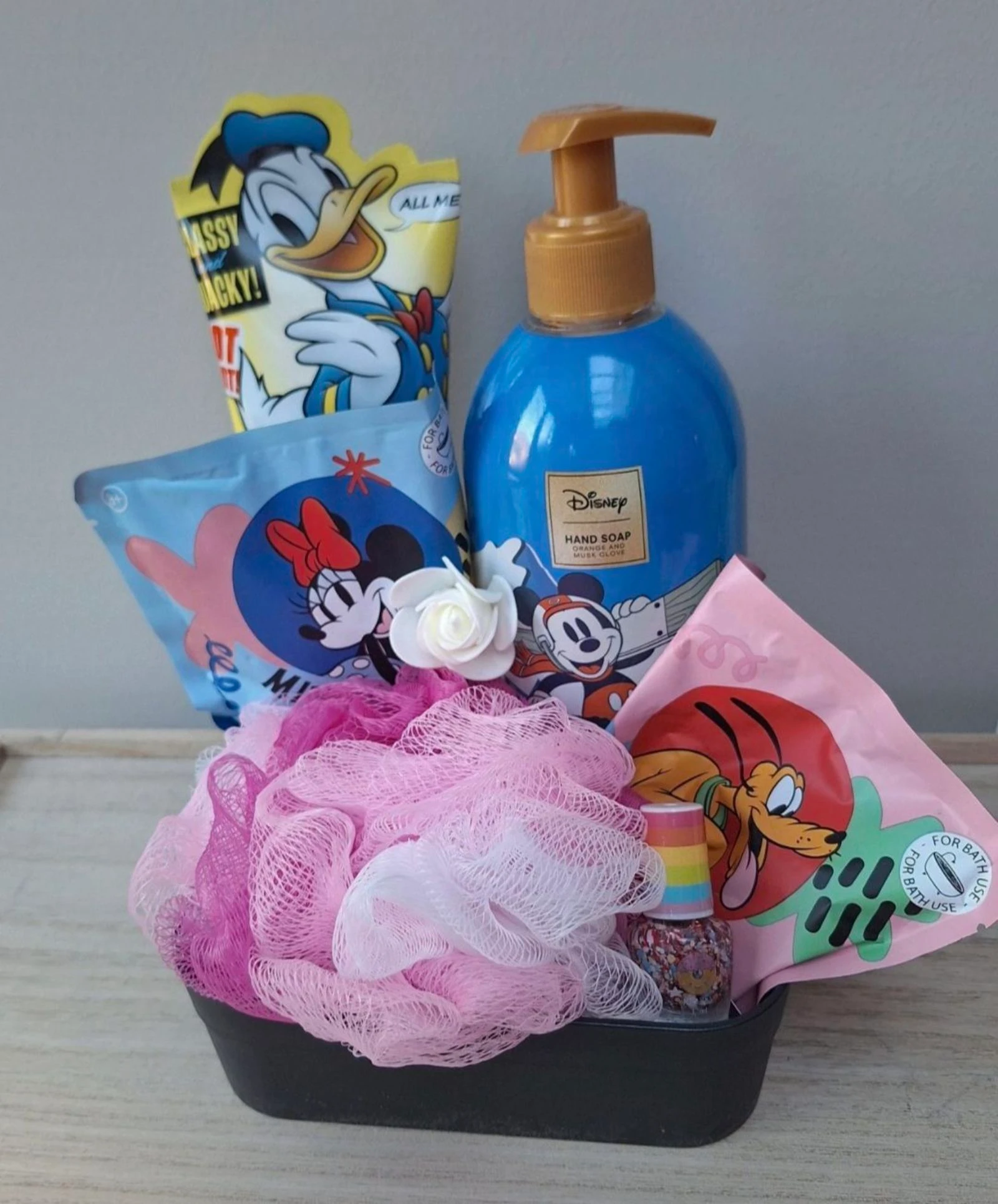 Disney mickey en donaldduck verzorgingspakket cadeau 